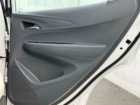 Used 2018 Chevrolet Bolt LT image 18