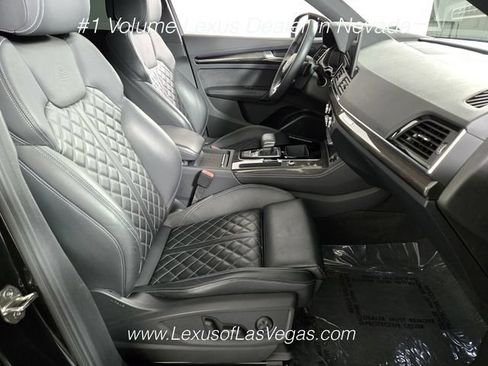 Used 2023 Audi SQ5 Prestige w/ Prestige Package AWD/4WD image 23