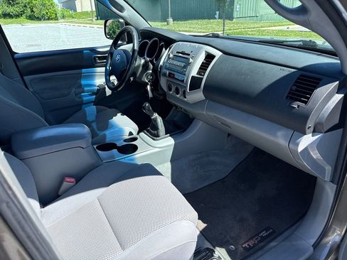Used 2011 Toyota Tacoma 4x4 Double Cab w/ TRD Off-Road Pkg w/JBL Audio image 14