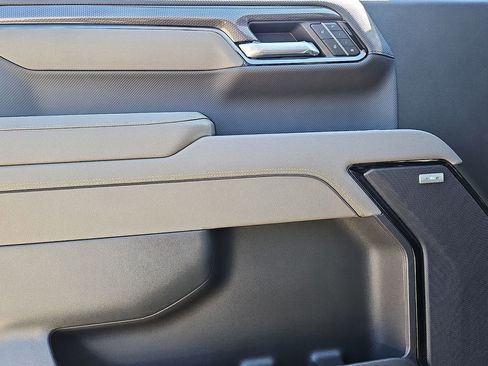New 2026 Chevrolet Silverado 1500 ZR2 AWD/4WD image 8