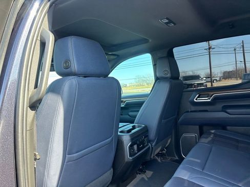 Used 2022 Chevrolet Silverado 1500 High Country w/ High Country Premium Package image 27