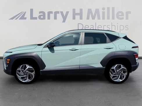 New 2026 Hyundai Kona SEL Premium FWD image 3