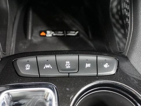 New 2026 Chevrolet TrailBlazer ACTIV FWD image 25