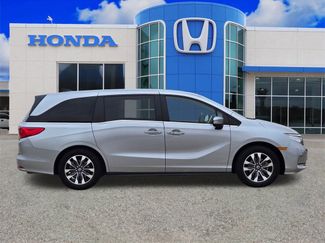 Used 2024 Honda Odyssey EX-L video 2