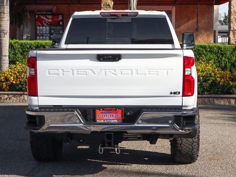 Used 2021 Chevrolet Silverado 2500 LTZ w/ LTZ Convenience Package AWD/4WD image 7