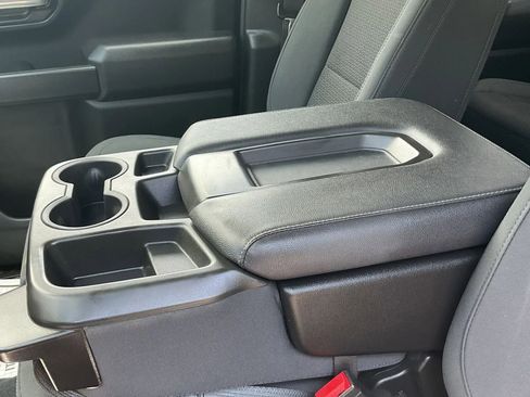 Used 2021 Chevrolet Silverado 1500 Custom Trail Boss w/ Safety Confidence Package AWD/4WD image 31