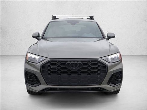 Used 2024 Audi Q5 e Premium Plus AWD/4WD image 2