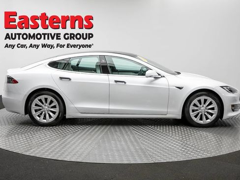Used 2018 Tesla Model S 75D AWD/4WD image 4