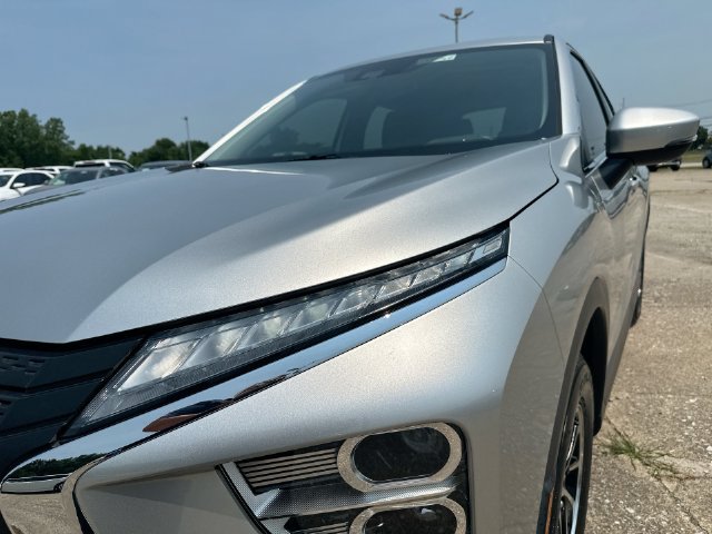 Used 2024 Mitsubishi Eclipse Cross ES AWD/4WD image 49