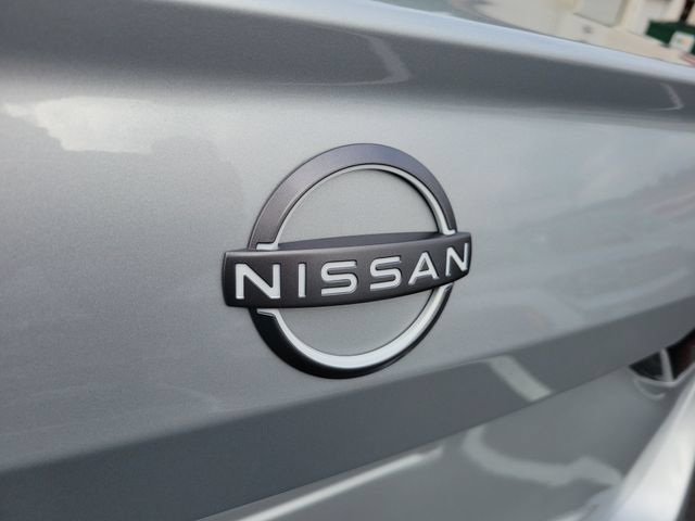 Used 2025 Nissan Altima 2.5 SV FWD image 34