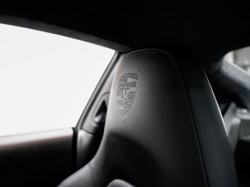 Used 2013 Porsche 911 Carrera 4S AWD/4WD image 18