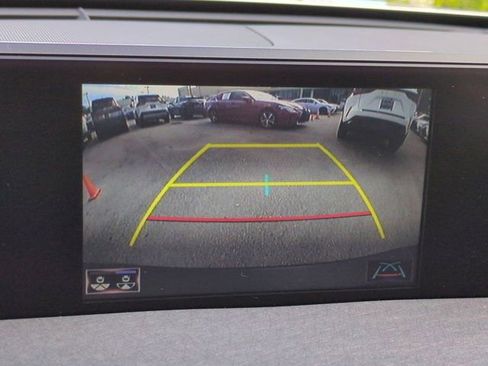 Used 2021 Lexus UX 250h 250h Base w/ Premium Package image 21