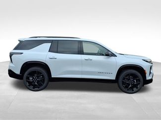 New 2026 Chevrolet Traverse RS w/ LPO, Floor Liner Package AWD/4WD video 2