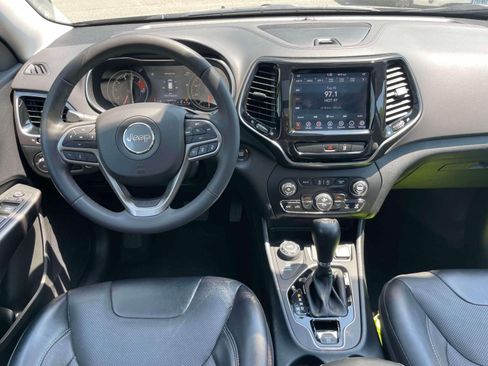 Used 2022 Jeep Cherokee Limited w/ Mopar Interior Package AWD/4WD image 13