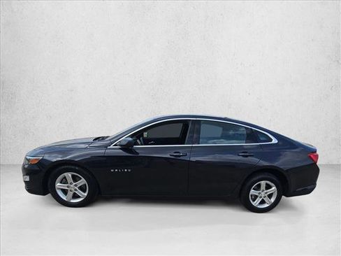 Used 2023 Chevrolet Malibu LT w/ Driver Confidence Package FWD image 4