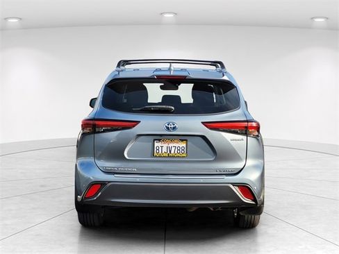 Used 2021 Toyota Highlander Limited image 5