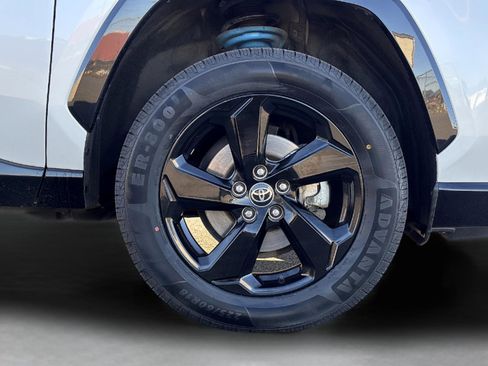 Used 2021 Toyota RAV4 XSE image 12