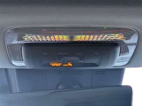 Used 2024 Toyota Prius Prime SE image 26