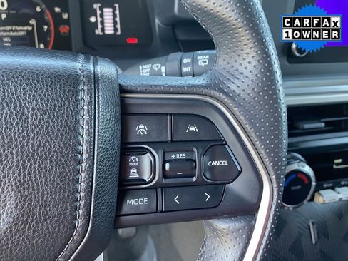 Certified 2025 Toyota 4Runner SR5 image 25