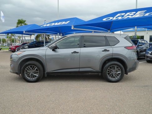 Used 2022 Nissan Rogue S FWD image 8