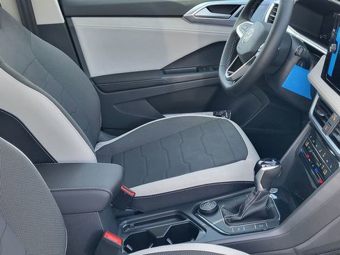 New 2026 Volkswagen Taos SE AWD/4WD image 23