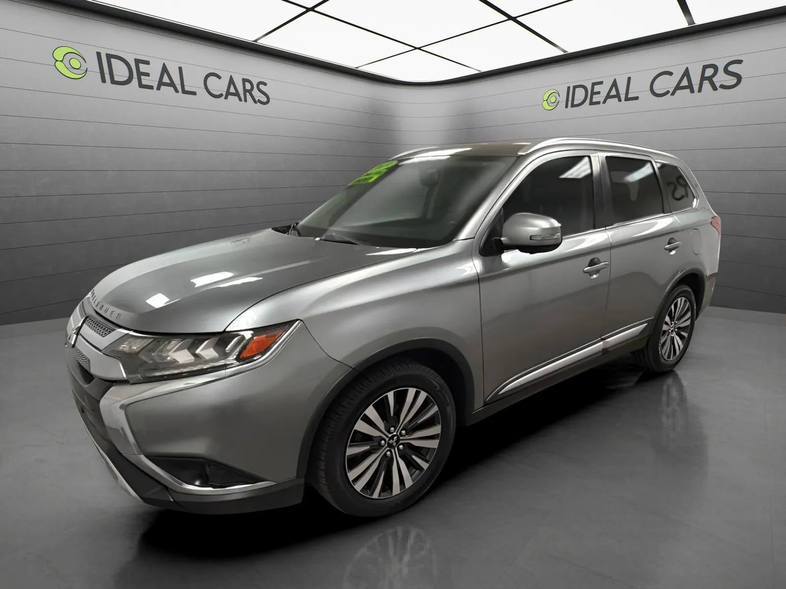Used 2019 Mitsubishi Outlander SEL AWD/4WD image 1