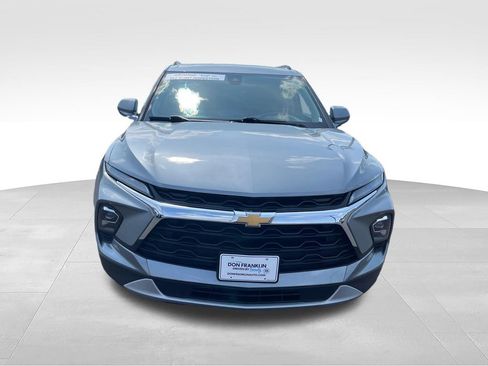 Used 2024 Chevrolet Blazer LT w/ Convenience Package FWD image 8