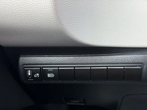 Used 2024 Toyota Corolla LE FWD image 29
