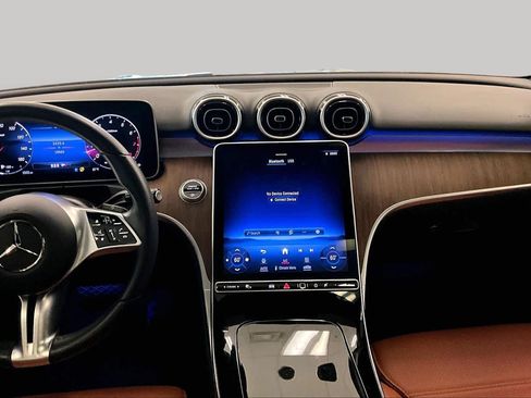 Used 2024 Mercedes-Benz C 300 Sedan image 6