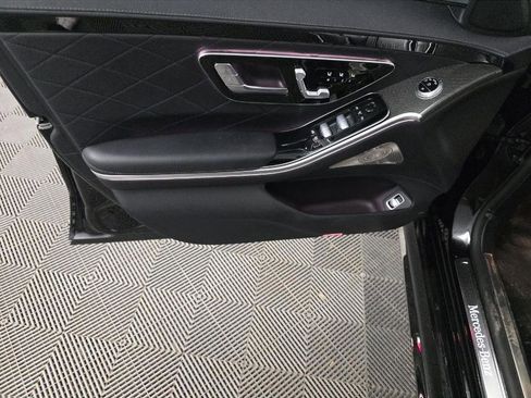 Used 2023 Mercedes-Benz S 500 4MATIC image 8