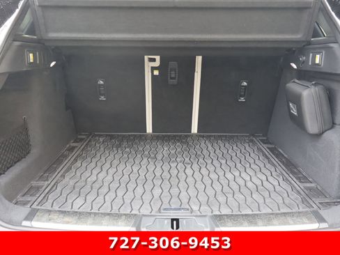 Used 2026 Jaguar F-PACE R-Dynamic S image 19