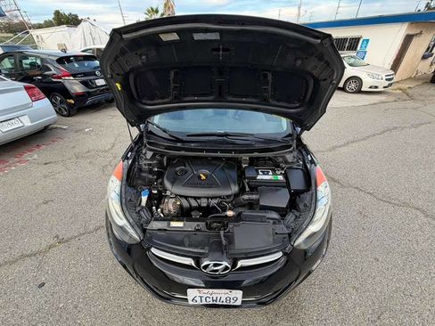 Used 2012 Hyundai Elantra Limited w/ Technology Pkg 5 FWD image 23