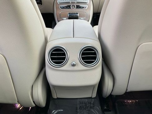 Used 2019 Mercedes-Benz E 300 w/ Premium 1 Package image 34