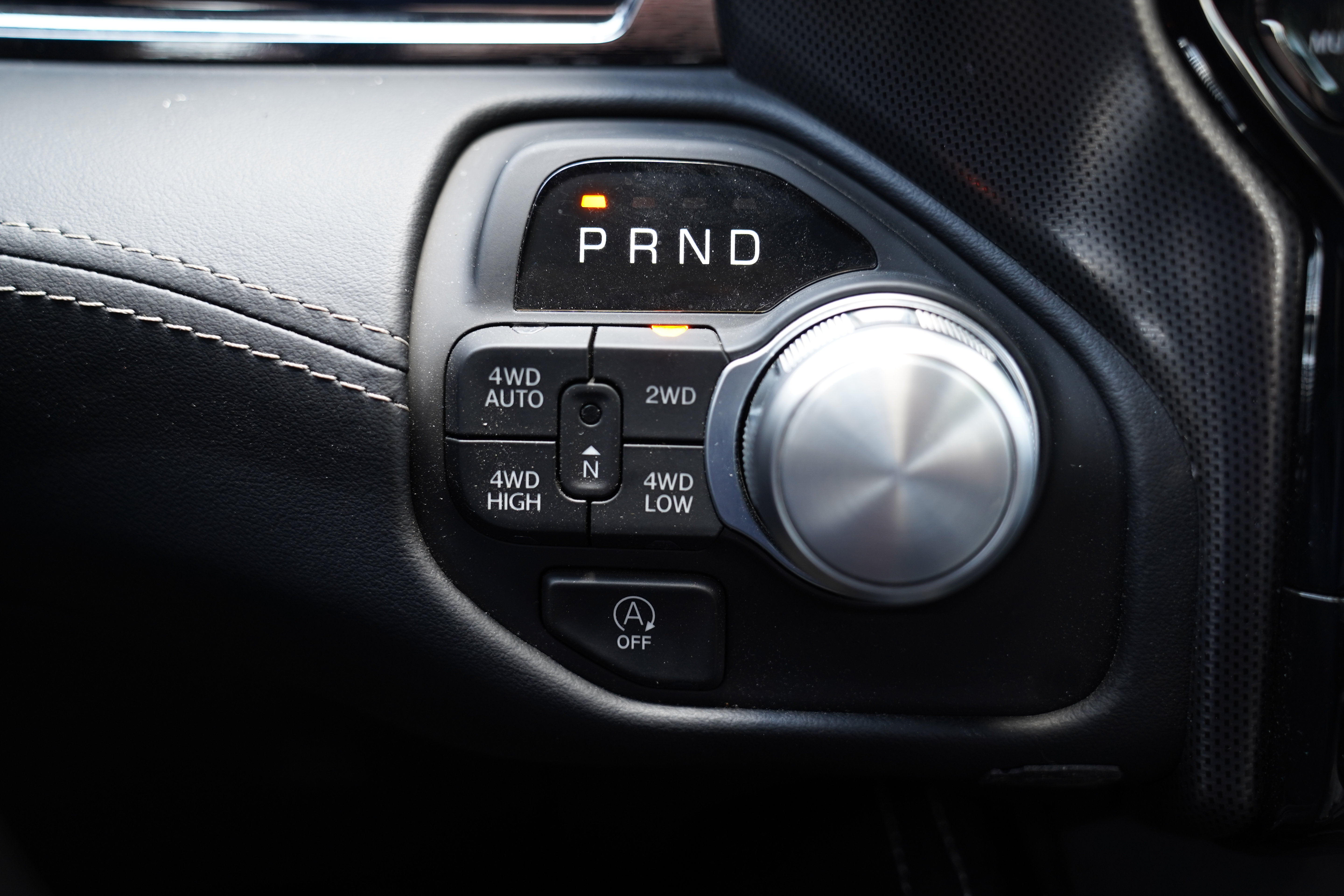Used 2025 RAM 1500 Limited AWD/4WD image 28