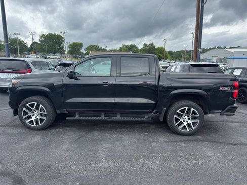 Used 2023 Chevrolet Colorado Z71 w/ Z71 Convenience Package 2 AWD/4WD image 6