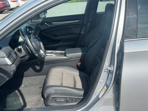 Used 2022 Honda Accord Sport image 9