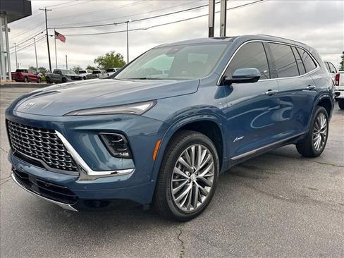 New 2026 Buick Enclave Avenir w/ Super Cruise Package AWD/4WD image 5