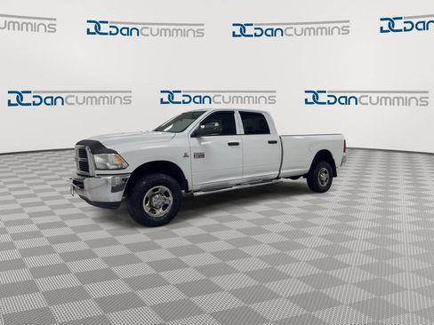 Used 2012 RAM 3500 ST w/ Chrome Appearance Group image 4