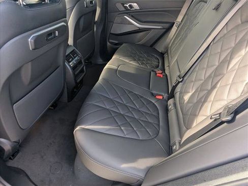 New 2026 BMW X5 sDrive40i image 15