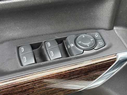 Used 2021 GMC Sierra 1500 Elevation image 13