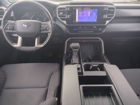 Used 2026 Toyota Tundra SR5 AWD/4WD image 17