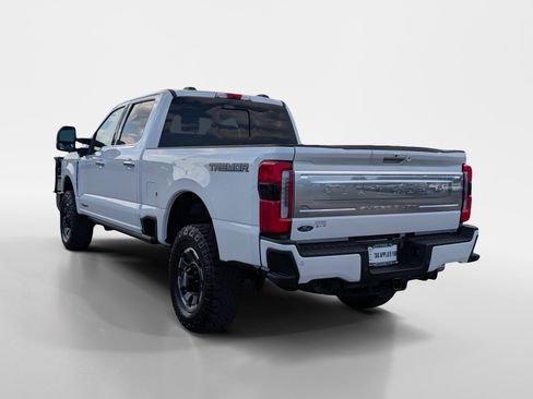 Used 2024 Ford F350 Platinum w/ Tremor Off-Road Package AWD/4WD image 4