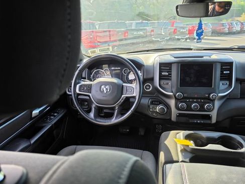 Used 2023 RAM 1500 Big Horn AWD/4WD image 14