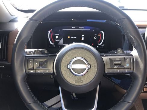 Used 2024 Nissan Pathfinder Platinum w/ Cargo Package image 14