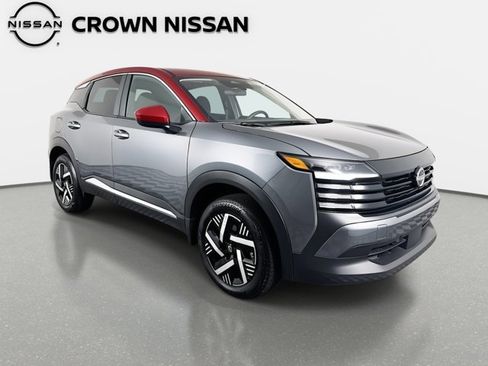 Certified 2025 Nissan Kicks SV w/ Illumination Package image 4