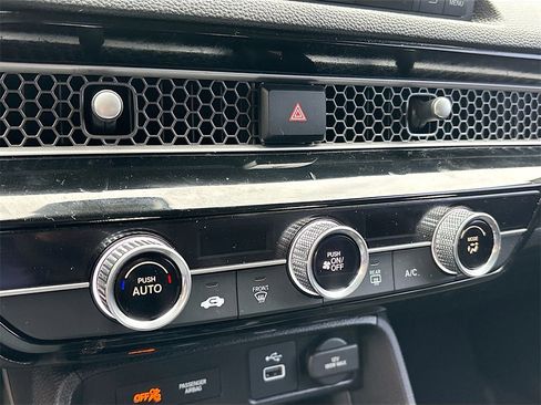 Used 2022 Honda Civic Sport image 15