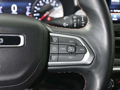Used 2022 Jeep Compass Limited AWD/4WD image 37