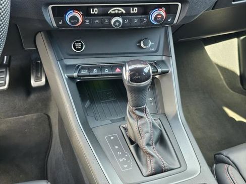 Used 2025 Audi Q3 2.0T Premium Plus w/ Premium Plus Package image 11