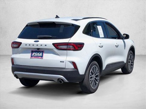Used 2025 Ford Escape SE FWD image 5