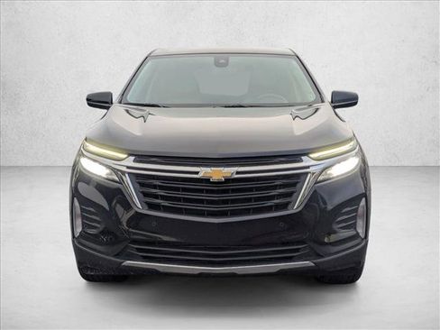 Used 2024 Chevrolet Equinox LT image 2